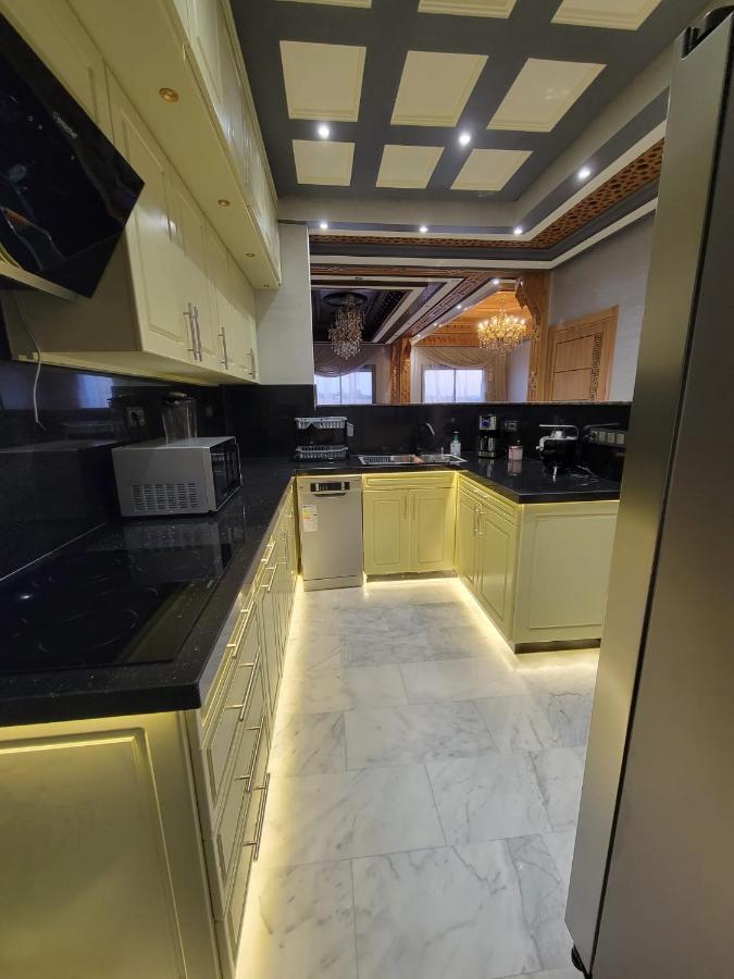 ZR Comfort Delux Fez Buitenkant foto