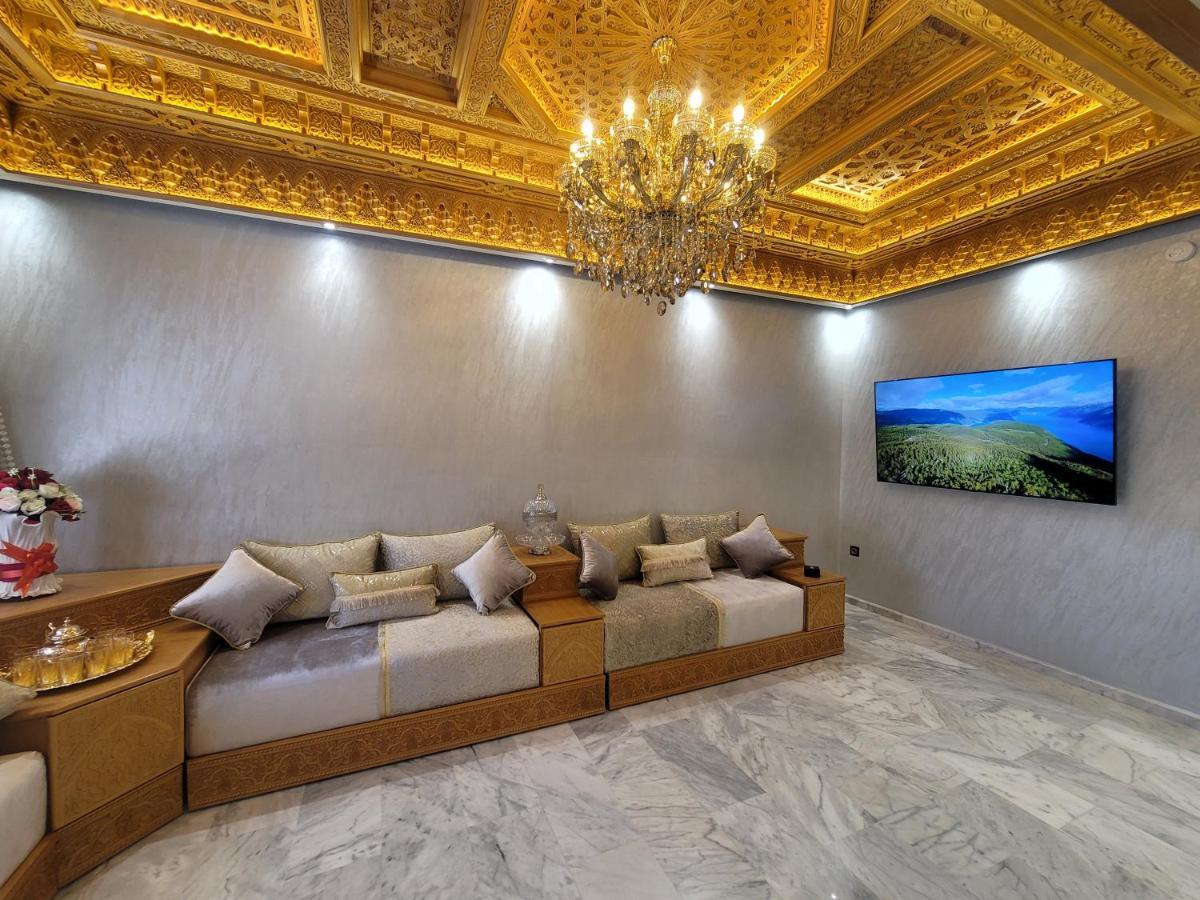 ZR Comfort Delux Fez Buitenkant foto